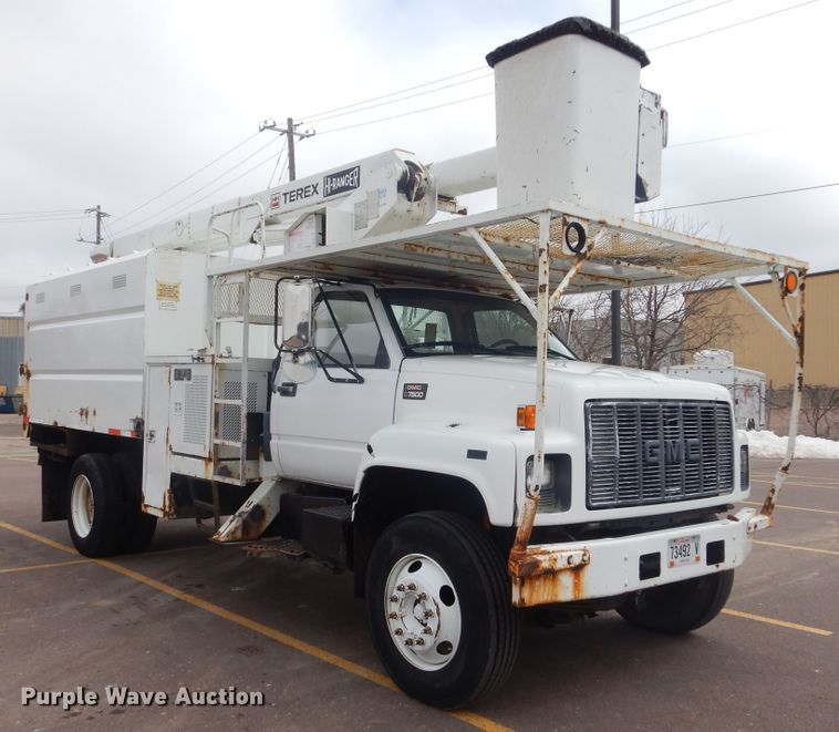 image for item MX9884 2002 GMC C7500  forestry bucket truck
