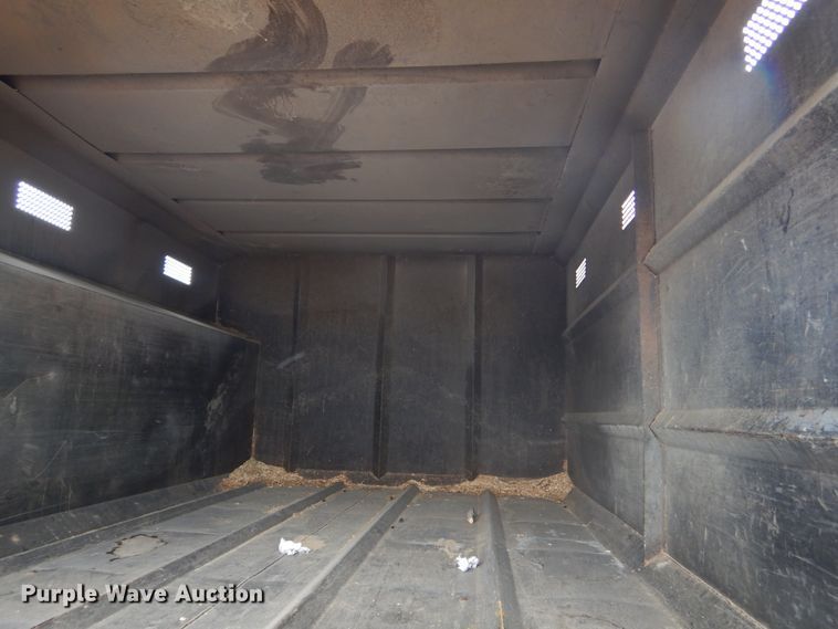 image for item MX9884 2002 GMC C7500  forestry bucket truck