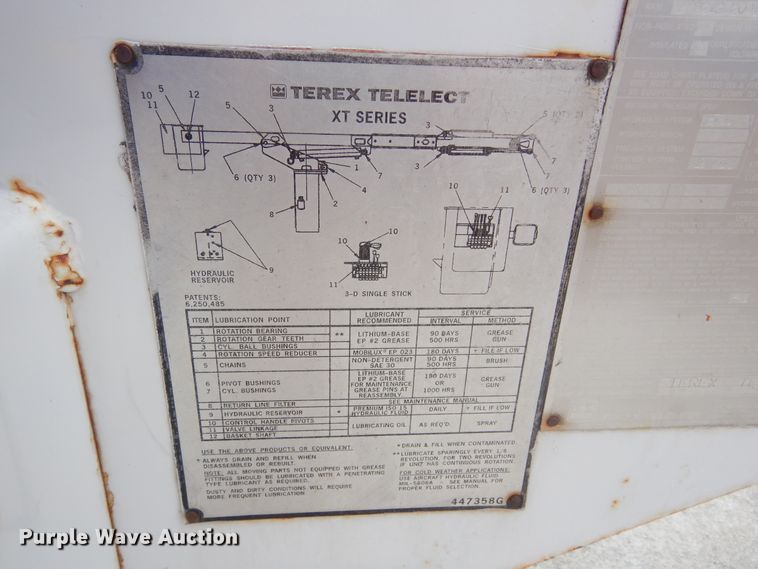 image for item MX9884 2002 GMC C7500  forestry bucket truck