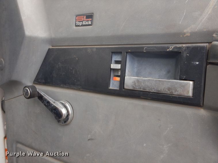 image for item MX9884 2002 GMC C7500  forestry bucket truck