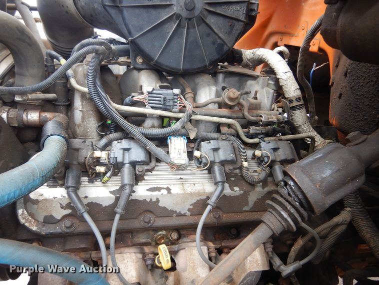 image for item MX9884 2002 GMC C7500  forestry bucket truck