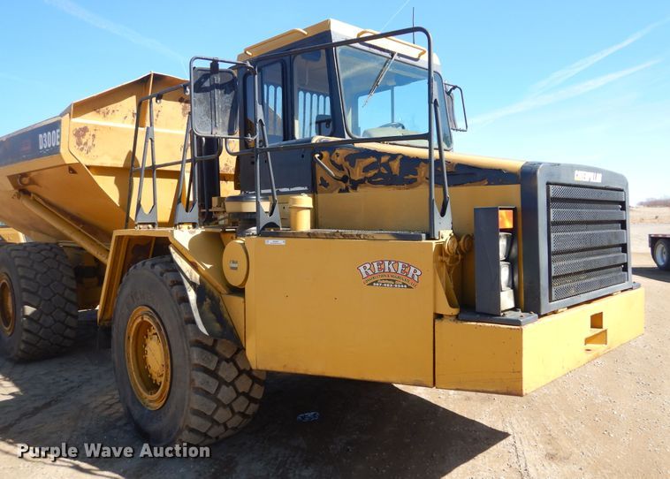 image for item MX9888 1996 Caterpillar D300E  haul truck