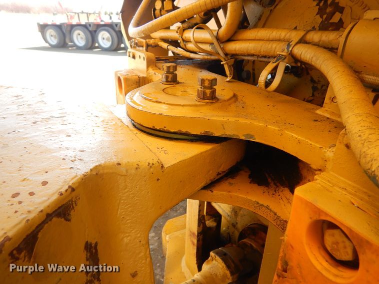 image for item MX9888 1996 Caterpillar D300E  haul truck