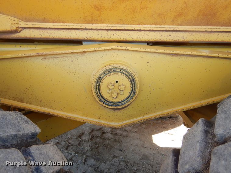 image for item MX9888 1996 Caterpillar D300E  haul truck