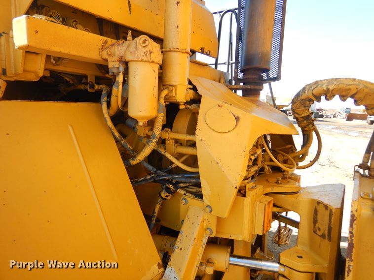 image for item MX9888 1996 Caterpillar D300E  haul truck