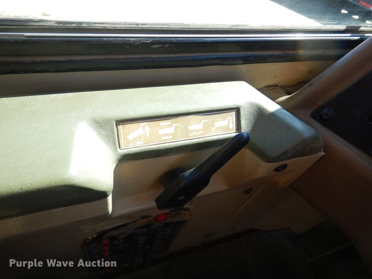 image for item MX9888 1996 Caterpillar D300E  haul truck