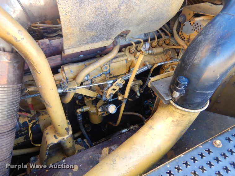 image for item MX9888 1996 Caterpillar D300E  haul truck