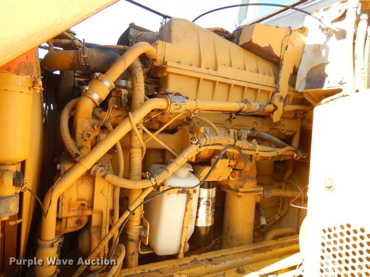 image for item MX9888 1996 Caterpillar D300E  haul truck