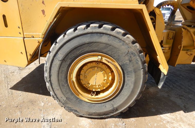 image for item MX9888 1996 Caterpillar D300E  haul truck