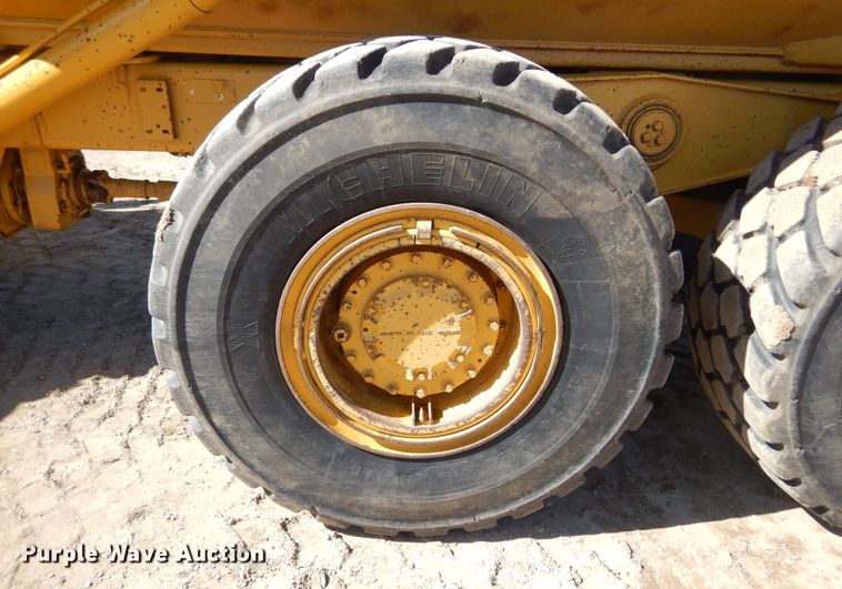 image for item MX9888 1996 Caterpillar D300E  haul truck