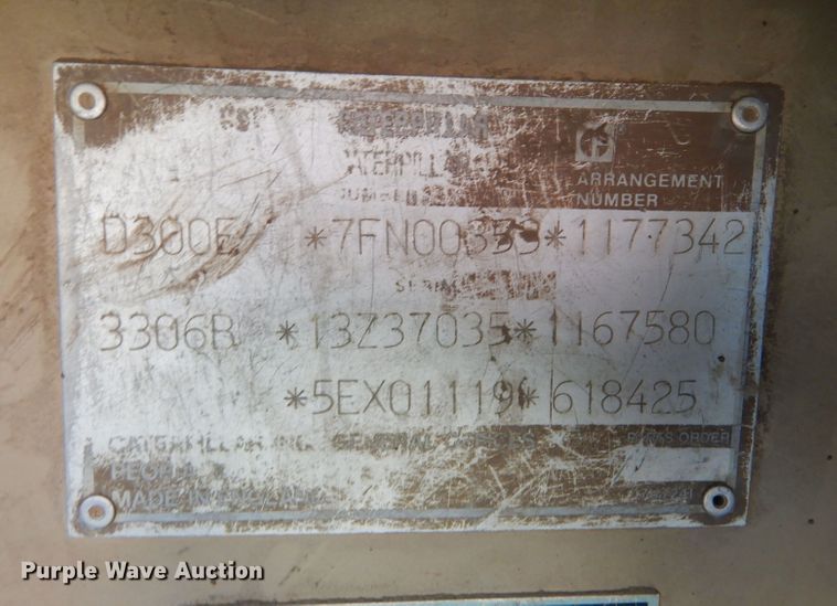 image for item MX9888 1996 Caterpillar D300E  haul truck