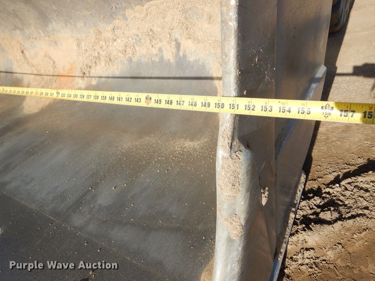 image for item MX9892 2005 Volvo L330E  wheel loader