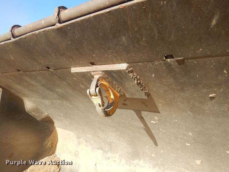 image for item MX9892 2005 Volvo L330E  wheel loader