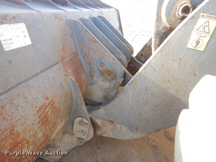 image for item MX9892 2005 Volvo L330E  wheel loader