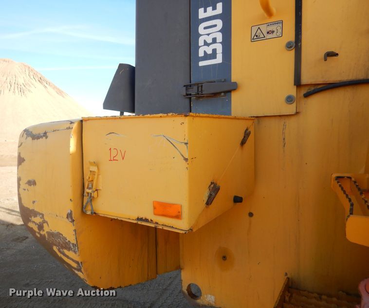 image for item MX9892 2005 Volvo L330E  wheel loader