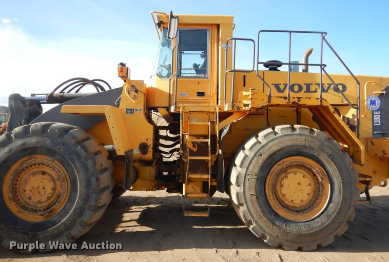 image for item MX9892 2005 Volvo L330E  wheel loader