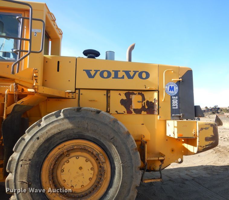 image for item MX9892 2005 Volvo L330E  wheel loader