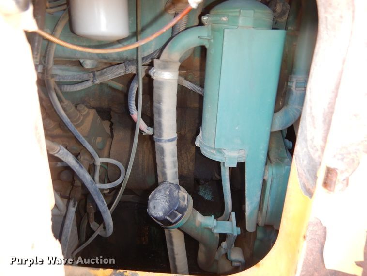 image for item MX9892 2005 Volvo L330E  wheel loader