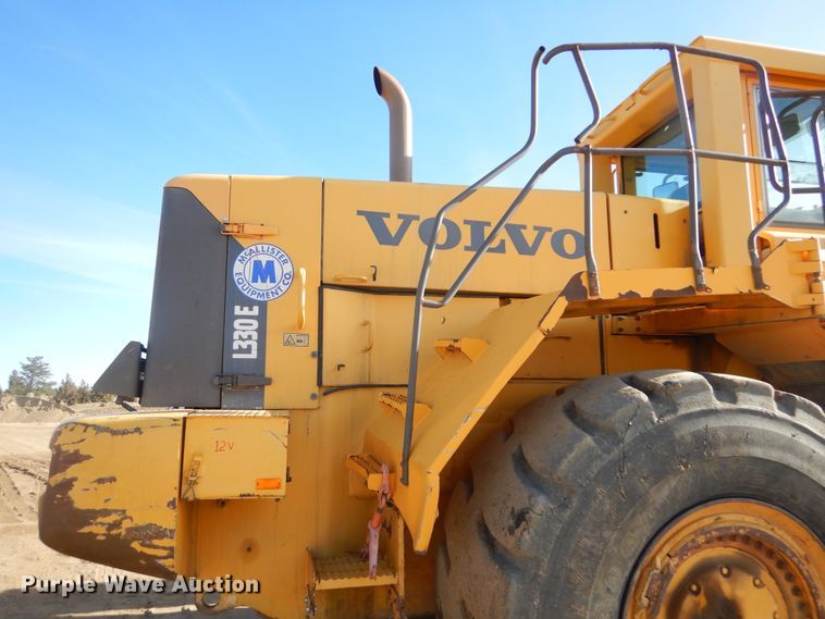 image for item MX9892 2005 Volvo L330E  wheel loader