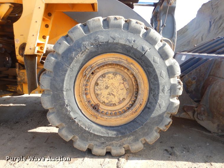 image for item MX9892 2005 Volvo L330E  wheel loader