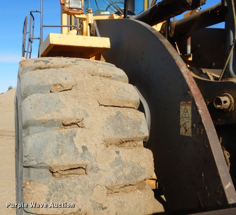 image for item MX9892 2005 Volvo L330E  wheel loader