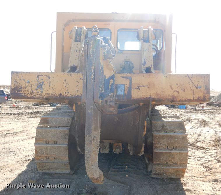 image for item MX9893 1976 International TD25C  dozer