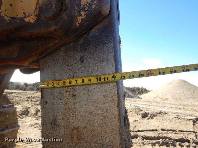 image for item MX9893 1976 International TD25C  dozer