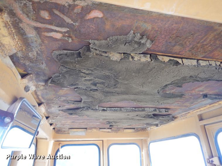 image for item MX9893 1976 International TD25C  dozer