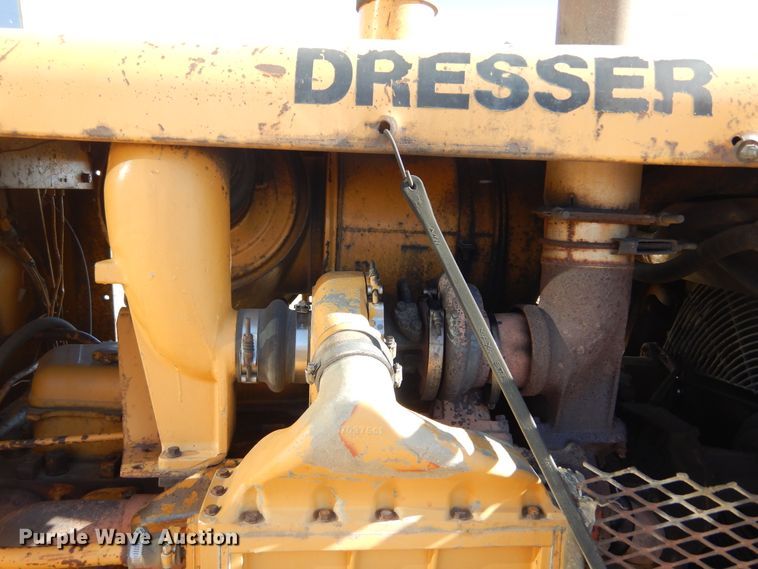 image for item MX9893 1976 International TD25C  dozer