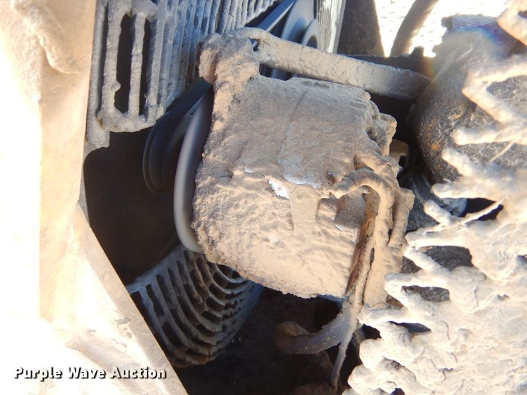 image for item MX9893 1976 International TD25C  dozer