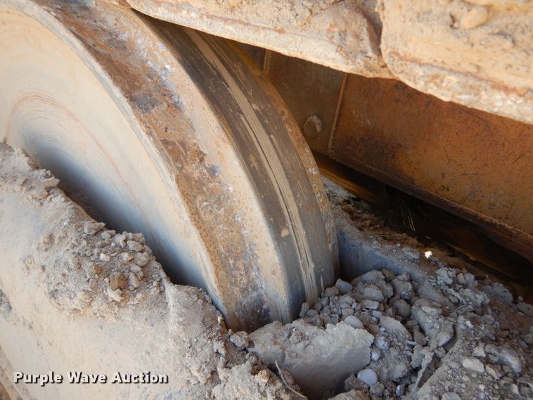 image for item MX9893 1976 International TD25C  dozer