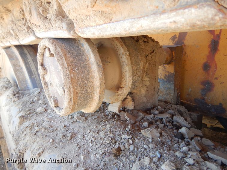 image for item MX9893 1976 International TD25C  dozer