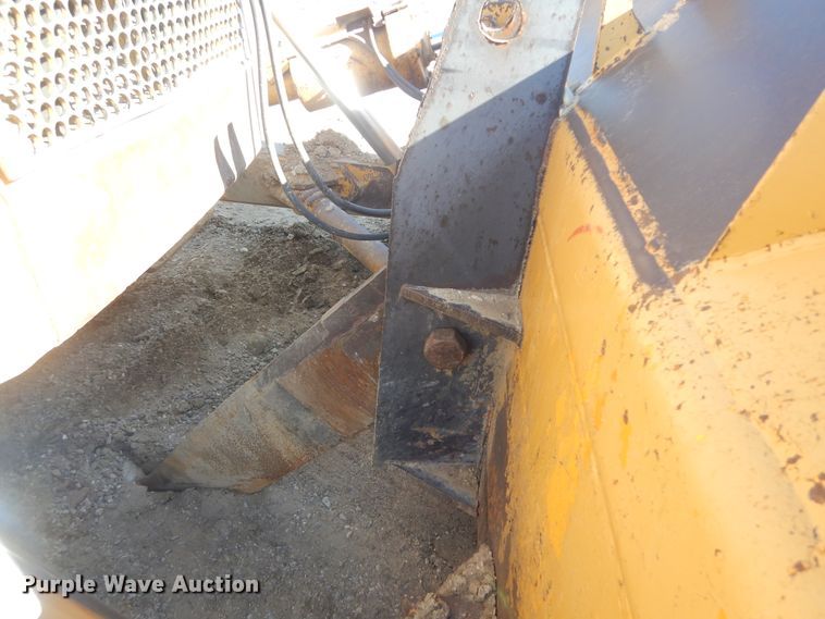 image for item MX9893 1976 International TD25C  dozer