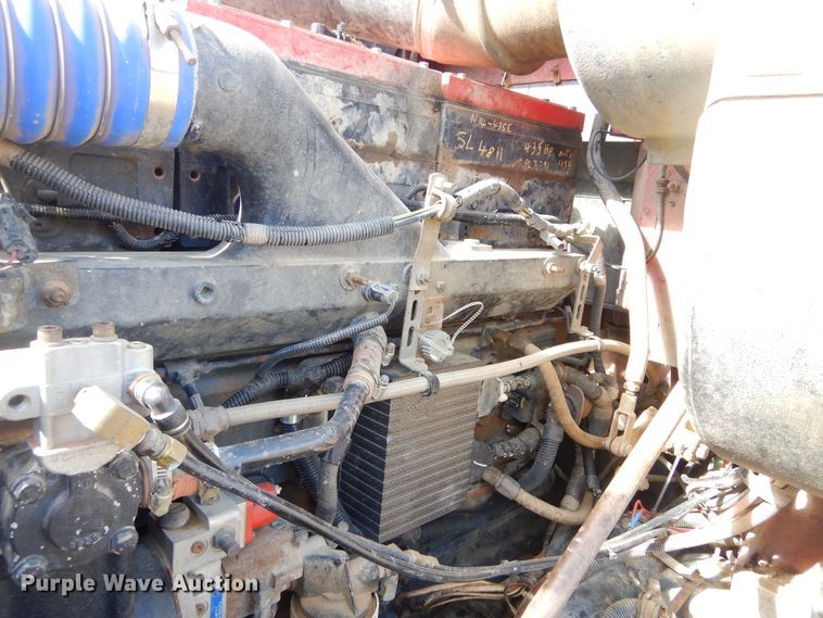 image for item MX9894 1996 International 9300  semi truck