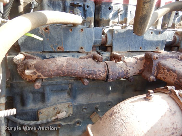 image for item MX9894 1996 International 9300  semi truck