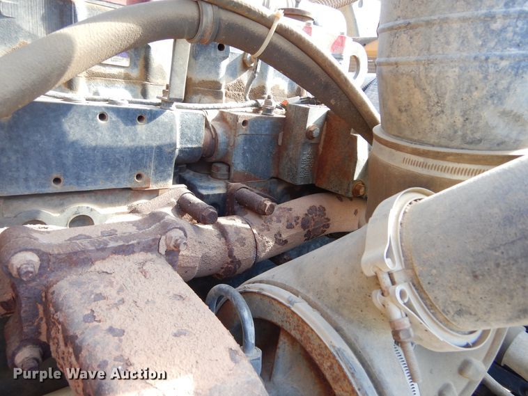 image for item MX9894 1996 International 9300  semi truck