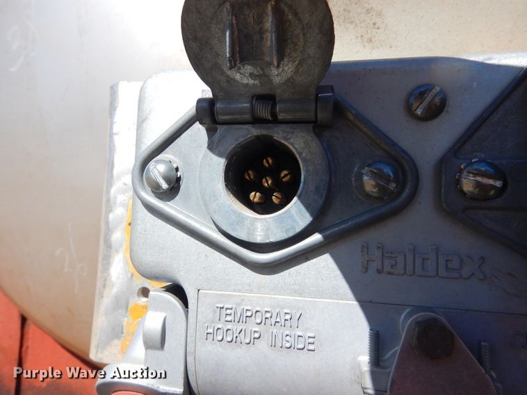 image for item MX9895 1979 Fruehauf TKP-F2-W-6500  tank truck