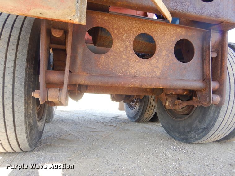 image for item MX9895 1979 Fruehauf TKP-F2-W-6500  tank truck