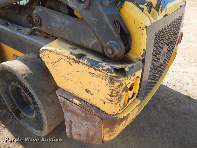 image for item MX9902 2013 New Holland L220  skid steer loader