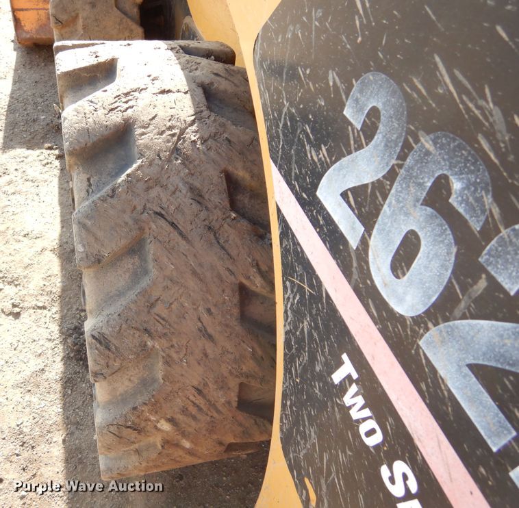 image for item MX9903 2005 Caterpillar 262B  skid steer loader