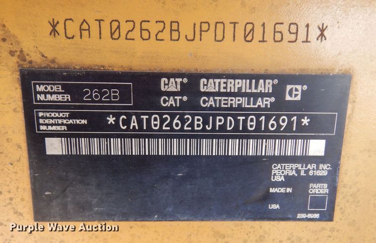 image for item MX9903 2005 Caterpillar 262B  skid steer loader