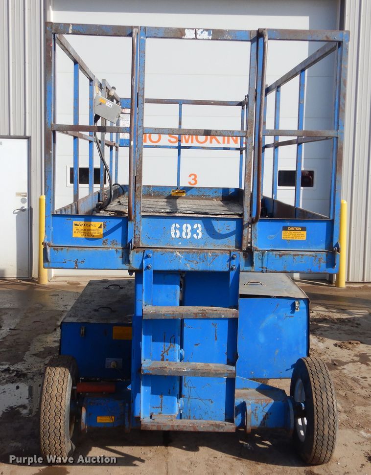 image for item MX9904 Up Right SL26-N  scissor lift