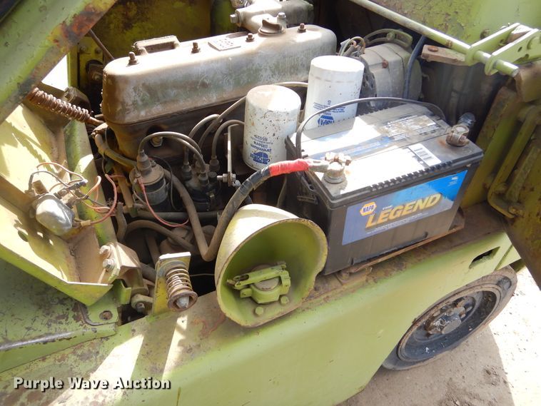 image for item MX9905 Clark C500-45  forklift