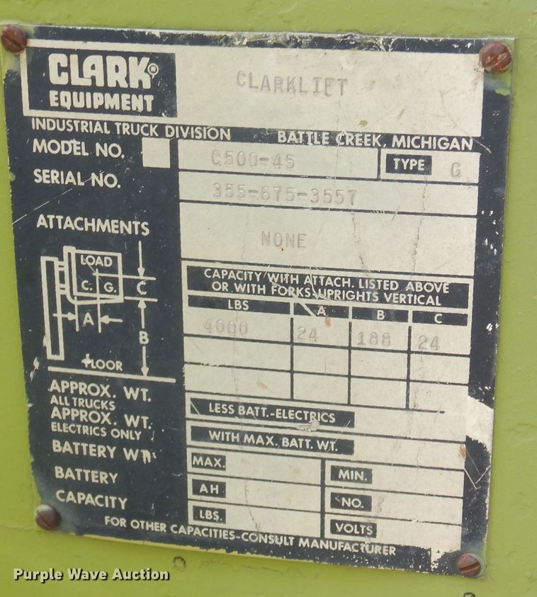 image for item MX9905 Clark C500-45  forklift