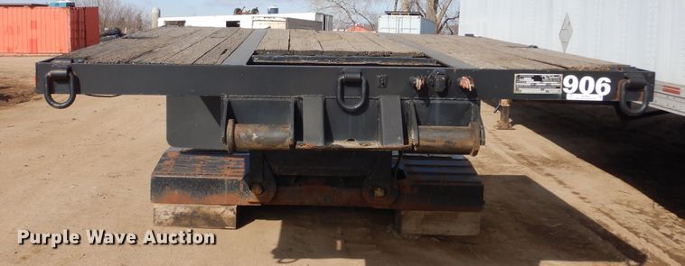 image for item MX9906 2001 Talbert TDW-30-SRG-TI  lowboy equipment trailer