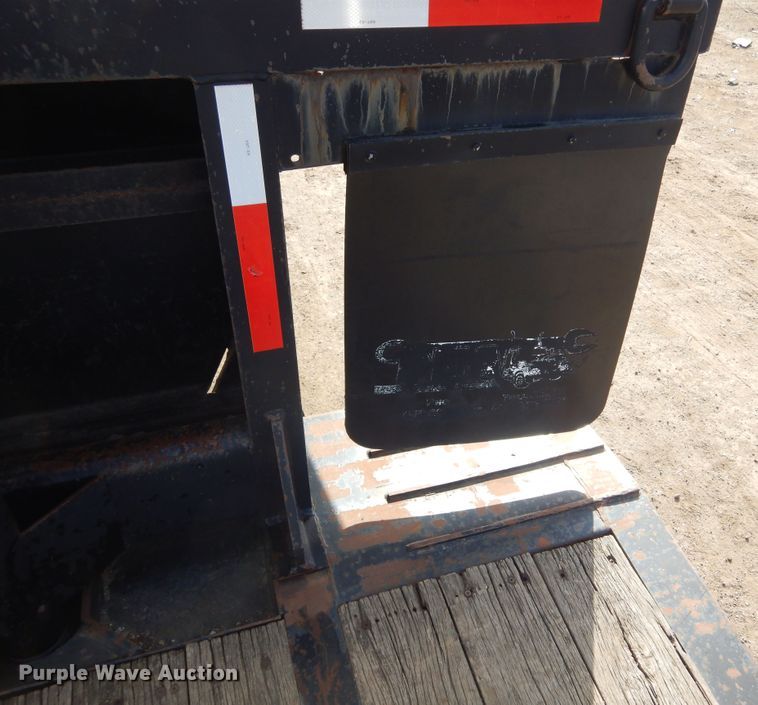 image for item MX9906 2001 Talbert TDW-30-SRG-TI  lowboy equipment trailer