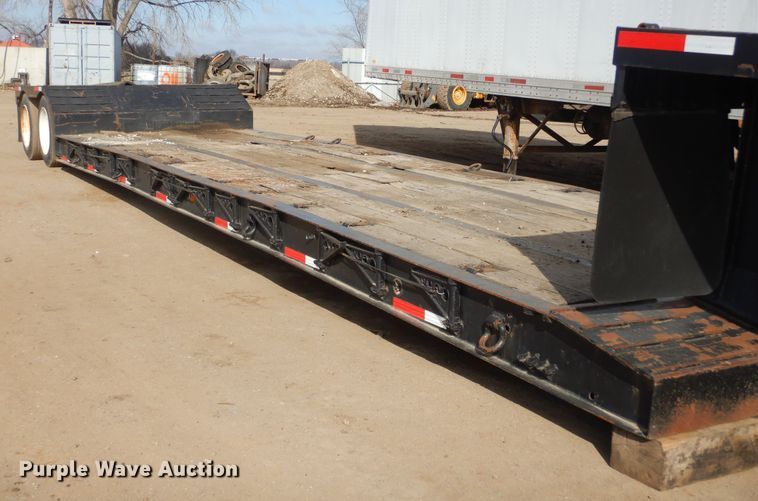 image for item MX9906 2001 Talbert TDW-30-SRG-TI  lowboy equipment trailer
