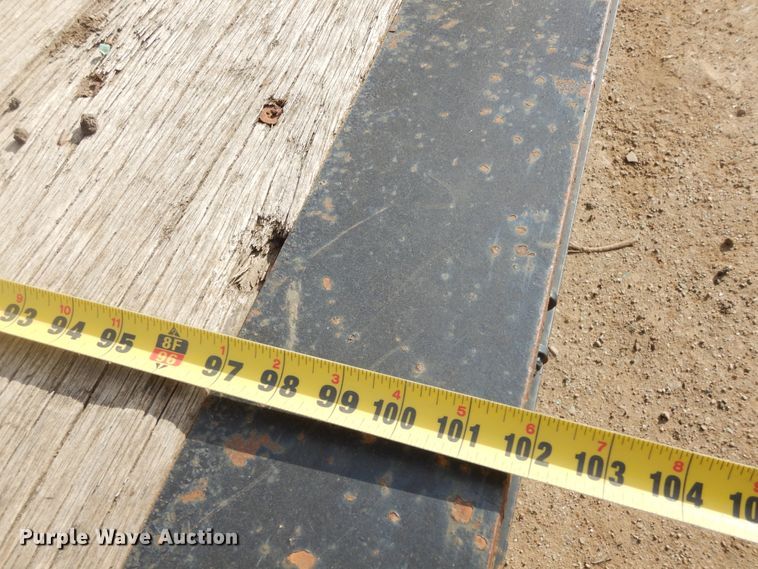 image for item MX9906 2001 Talbert TDW-30-SRG-TI  lowboy equipment trailer