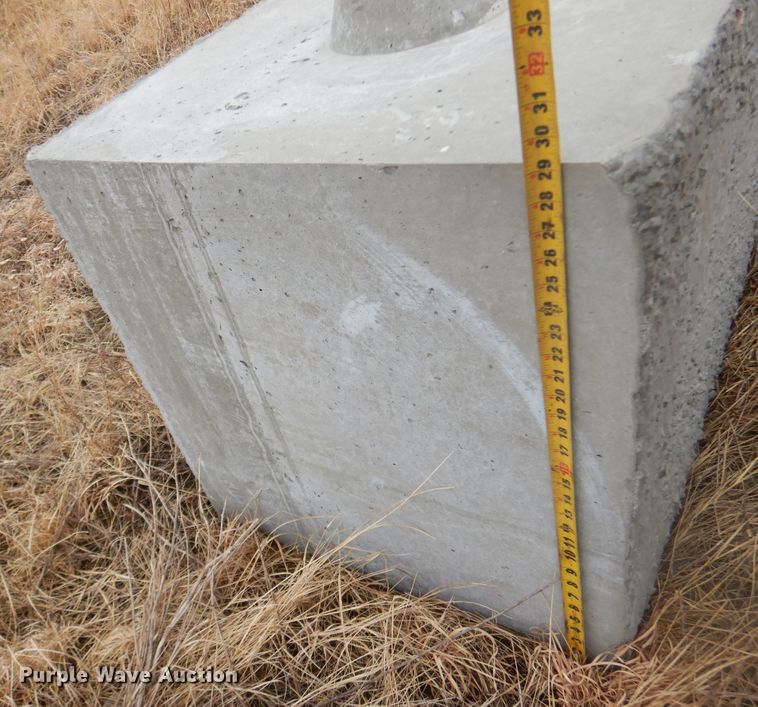 image for item MX9933 (50) concrete blocks