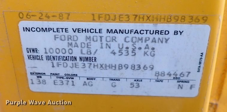 image for item DC4022 1987 Ford E350  school bus